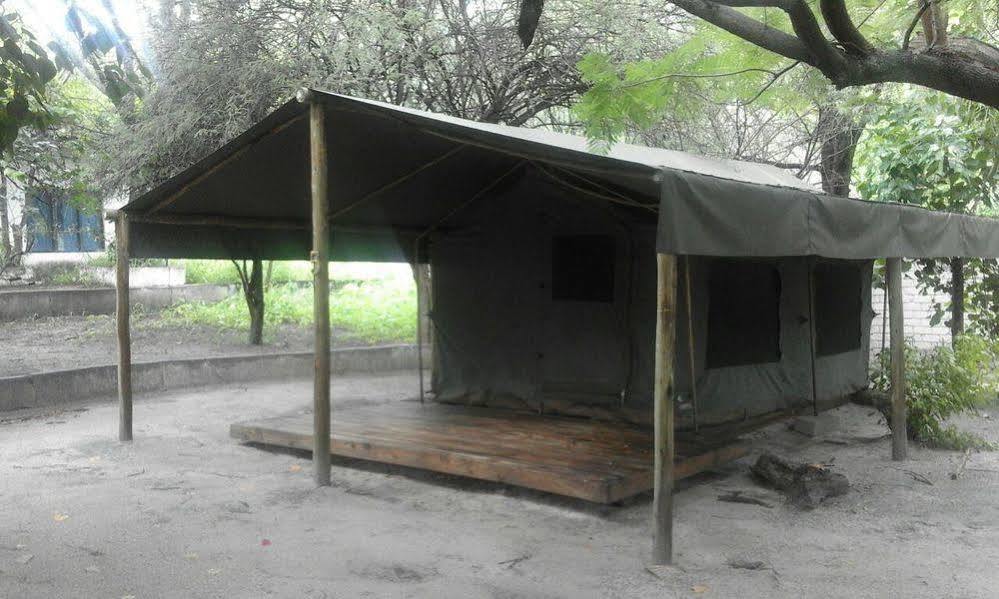 Okavango River Lodge Maun Exteriör bild