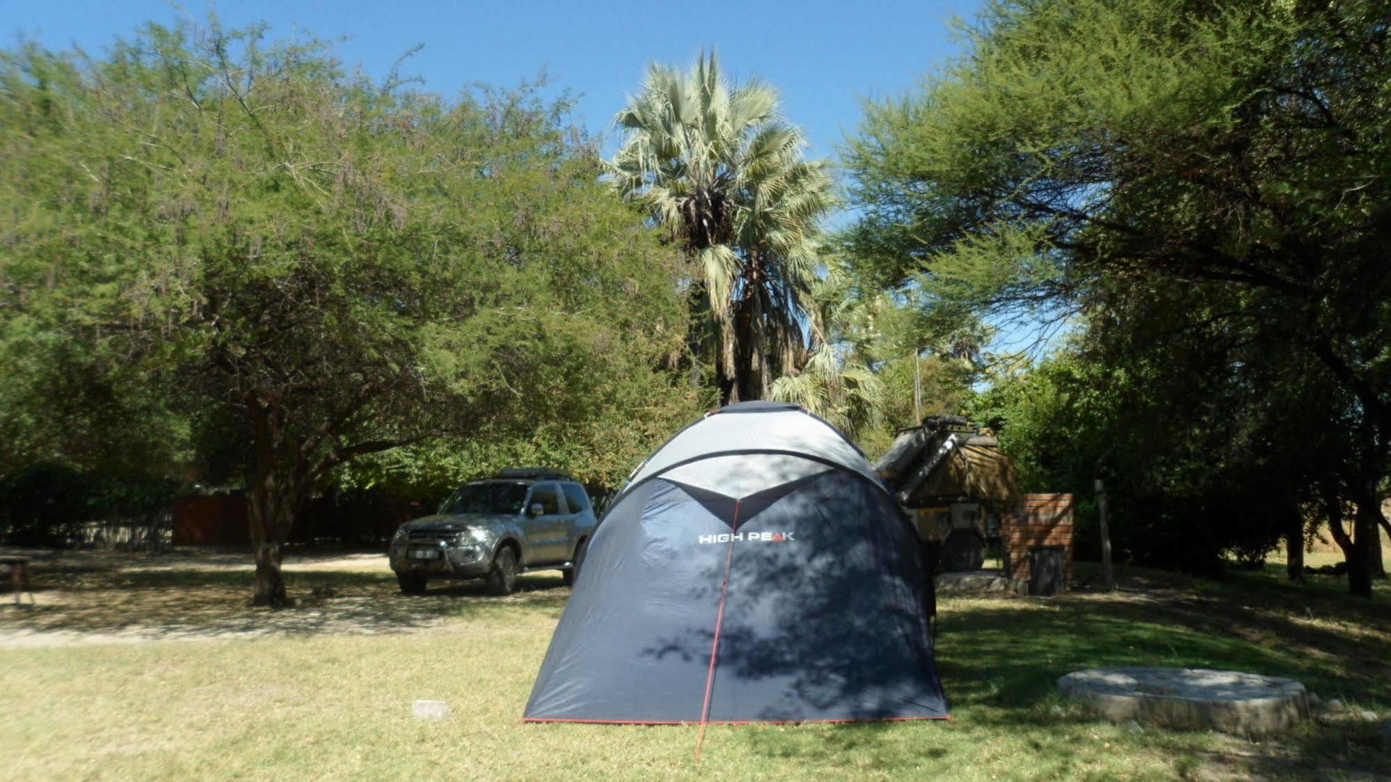 Okavango River Lodge Maun Exteriör bild